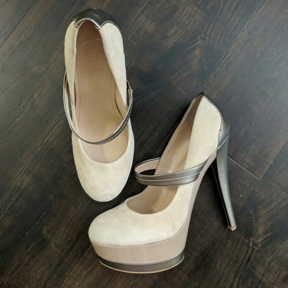 Jessica Simpson Shoes - 🌺HP🌺Jessica Simpson JS Cheetah Platform Pumps